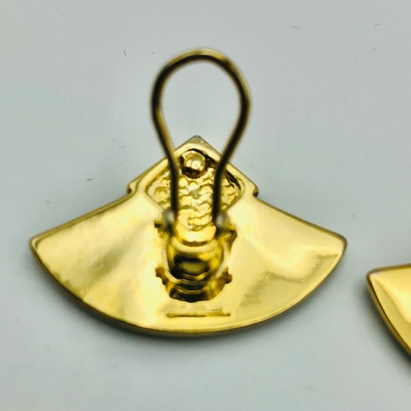 Laurel Burch Vintage Lotus Flower Gold Clip-On Earrings - Picture 5 of 9